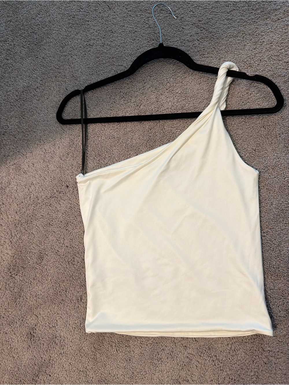 Forever 21 One-Shoulder Knotted Strap Camisole - Cream